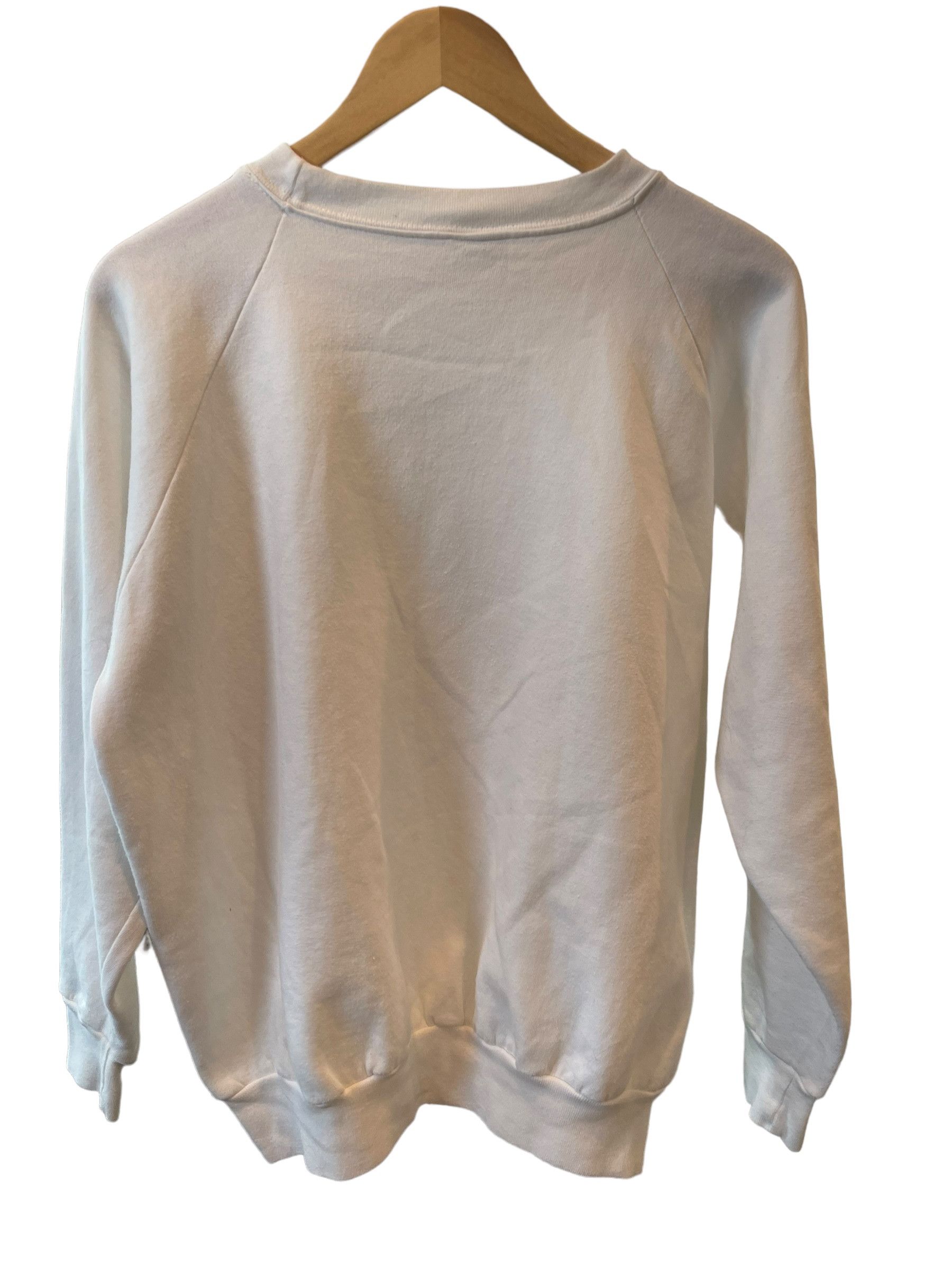 Guess × Vintage 1986 Guess Mens Football Player Graphic Crewneck Size US XL / EU 56 / 4 - 2 Thumbnail