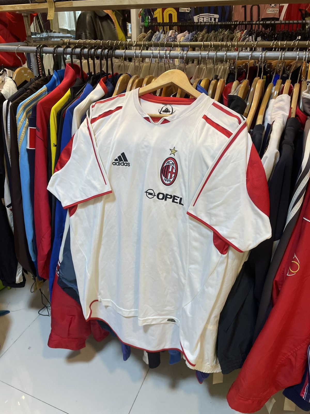 Adidas Vintage 2004-2005 AC Milan Training Kit Size US L / EU 52-54 / 3 - 1 Thumbnail