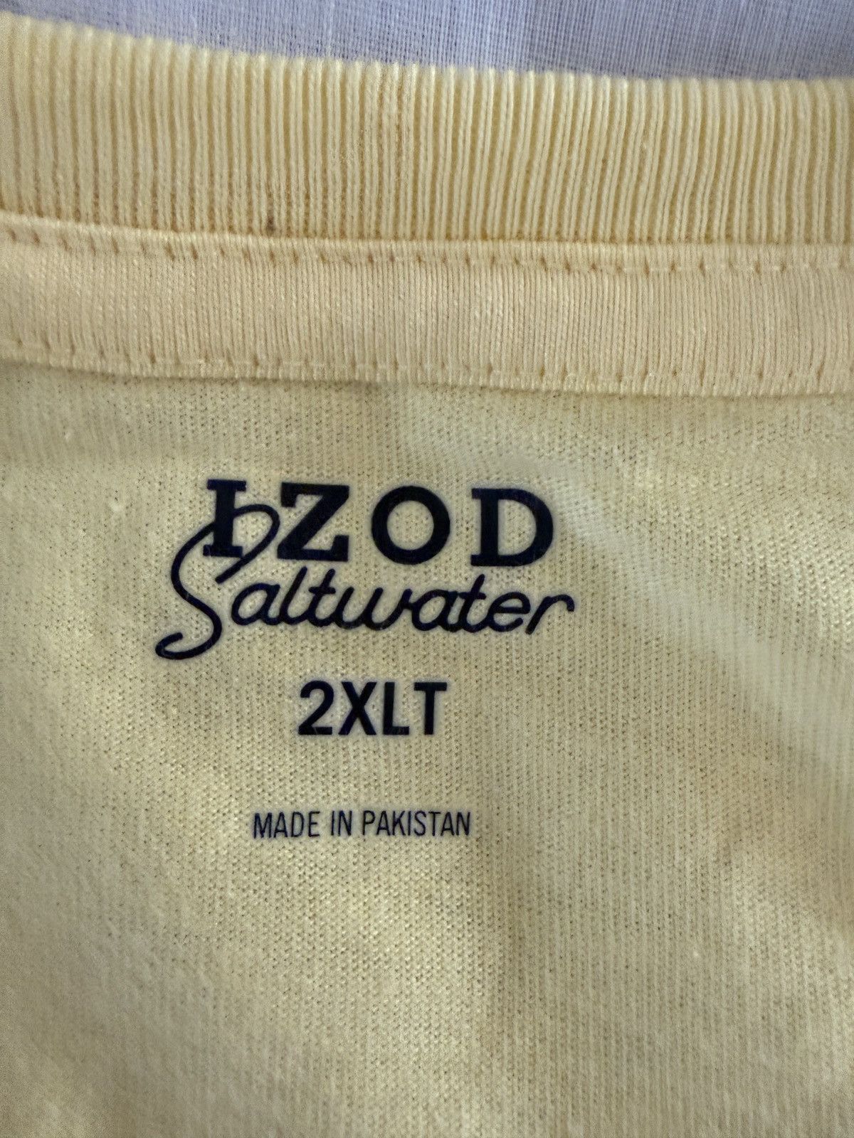 Izod Izod Saltwater Yellow Graphic Tee XXL Tall Size US XXL / EU 58 / 5 - 7 Thumbnail