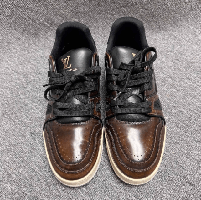Louis Vuitton Louis Vuitton low-top sneakers Size US 7 / EU 40 - 2 Thumbnail