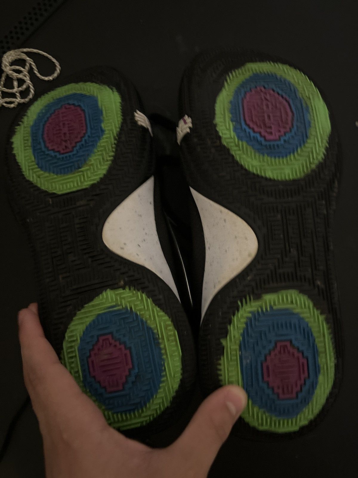 Nike Kyire 2 low Size US 9.5 / EU 42-43 - 3 Thumbnail