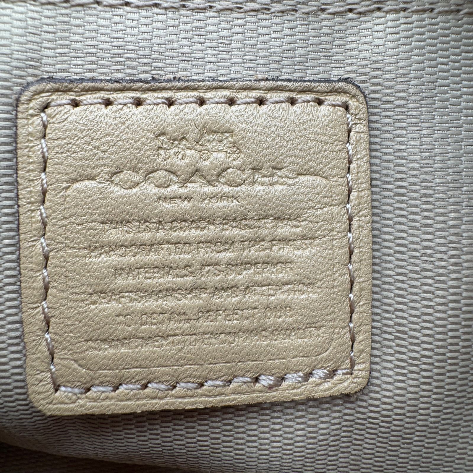 Coach Coach Gold Chain Crossbody Bag Purse Size ONE SIZE - 5 Thumbnail