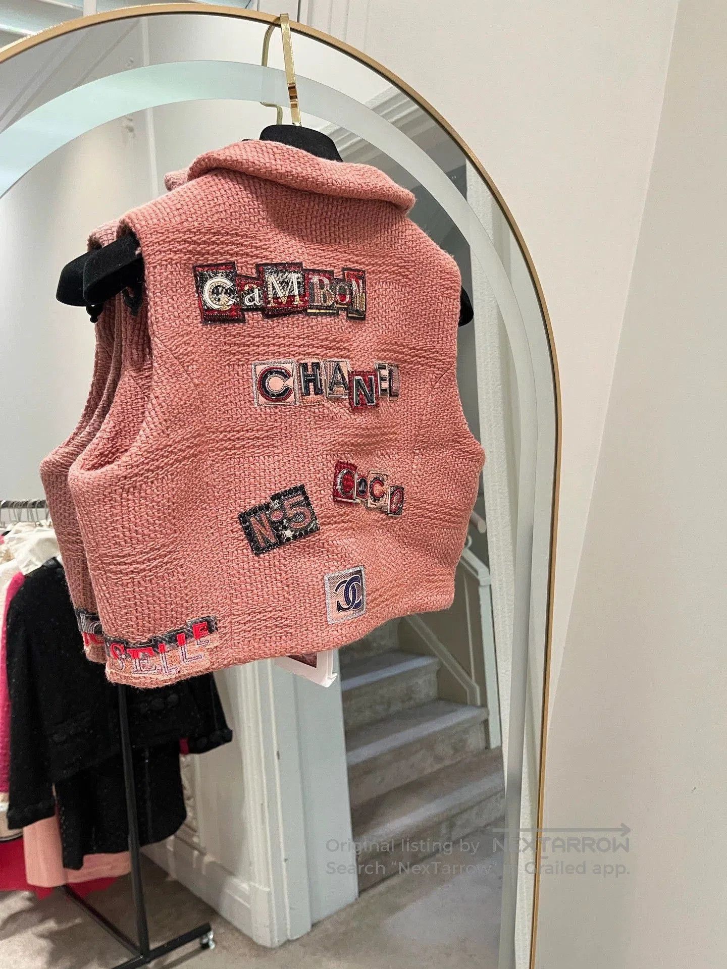 Chanel Chanel 21B Salmon Print Vest FR38. Size US L / EU 52-54 / 3 - 2 Thumbnail