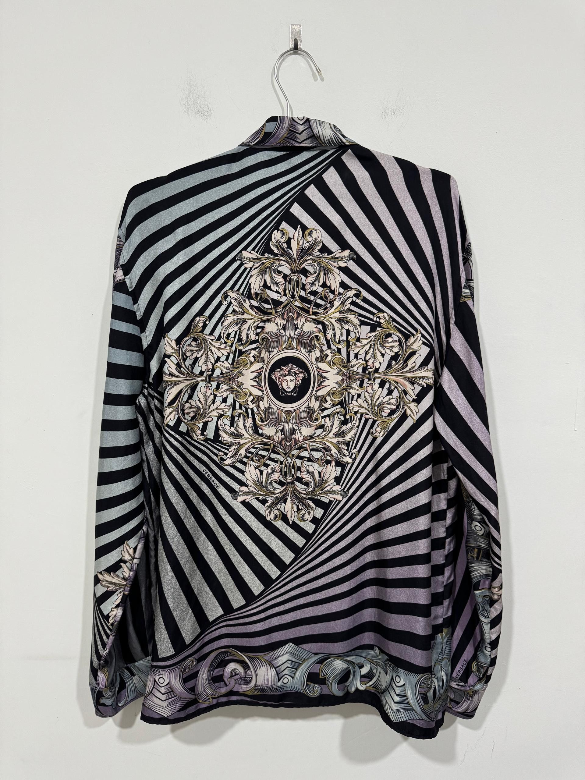 Versace Rare! Versace Baroque Printed Silk Regular Shirt Size US XL / EU 56 / 4 - 7 Thumbnail