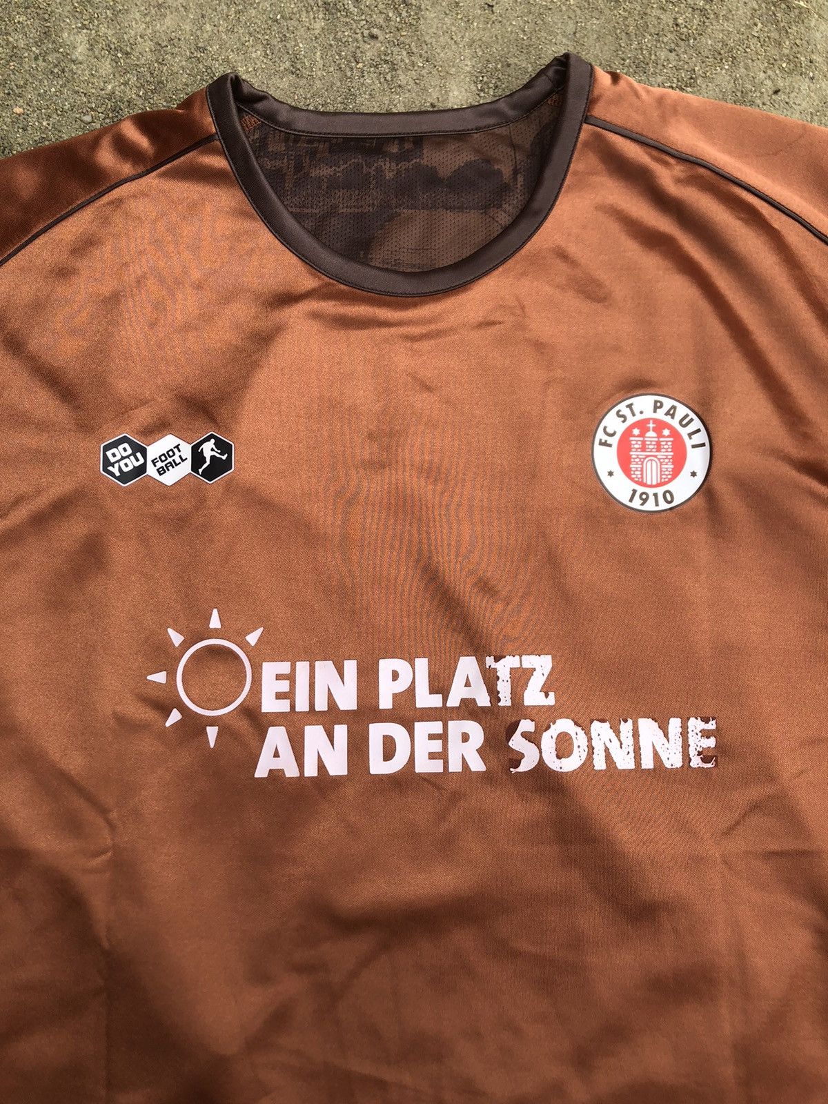 Other ST PAULI 2010-2011 HOME CENTENARY REVERSIBLE JERSEY Size US XXL / EU 58 / 5 - 7 Thumbnail