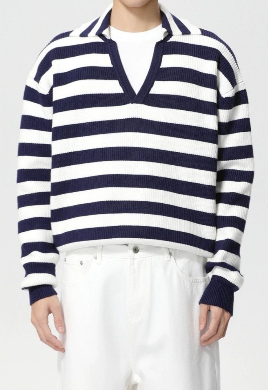Other Men’s striped retro V-neck sweater Size US M / EU 48-50 / 2 - 3 Thumbnail