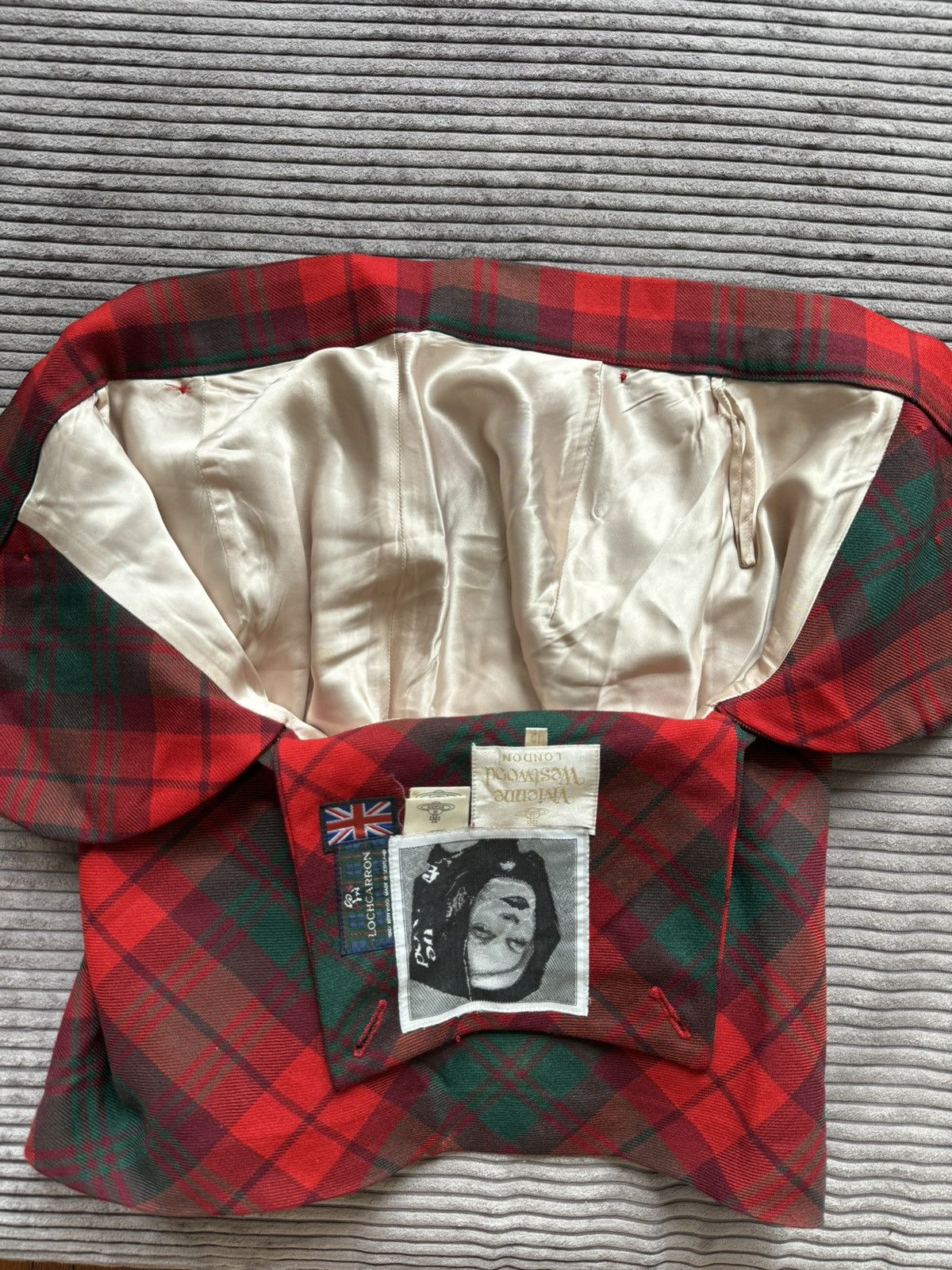 Vivienne Westwood 90s Runaway Vivienne Westwood Red Macpoiret Tartan Skirt Rar Size 28" / US 6 / IT 42 - 14 Thumbnail