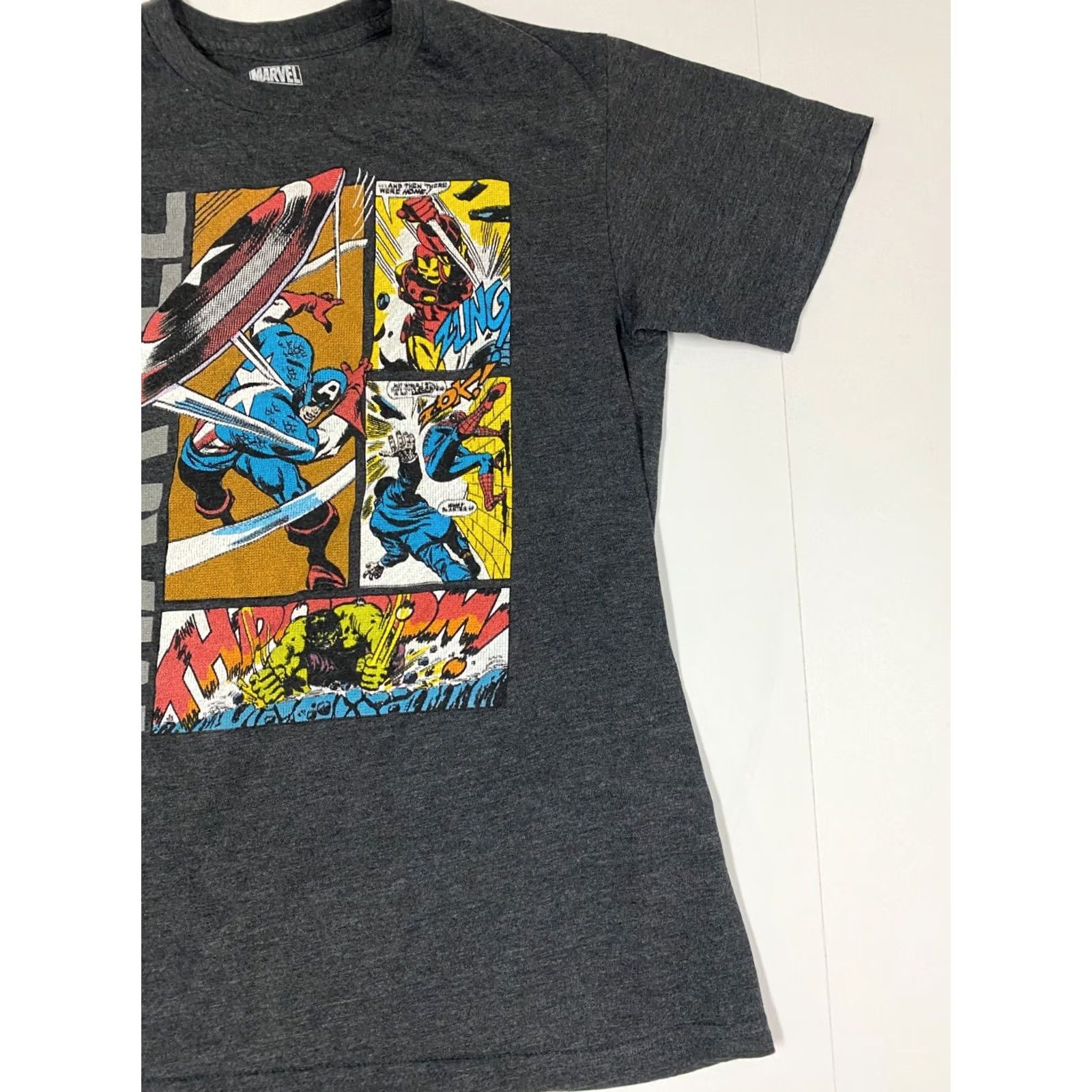 Vintage VINTAGE Marvel Mens Shirt Small gray comic captain america iron man T-Shirt Short Sleeve Crew Neck Cotton Logo Hooded Men S Gray Comics Hip Hop Theme Size US S / EU 44-46 / 1 - 4 Thumbnail