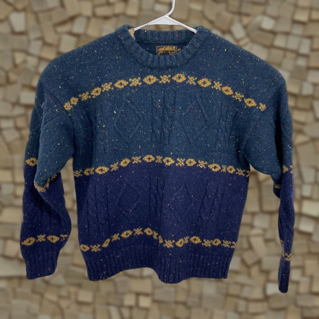 Eddie Bauer VINTAGE Eddie Bauer Sweater Men XL Crew Neck Knit Wool Striped Blue Green Winter Casual Holiday 90s Mens Pullover Size US XL / EU 56 / 4 - 1 Thumbnail