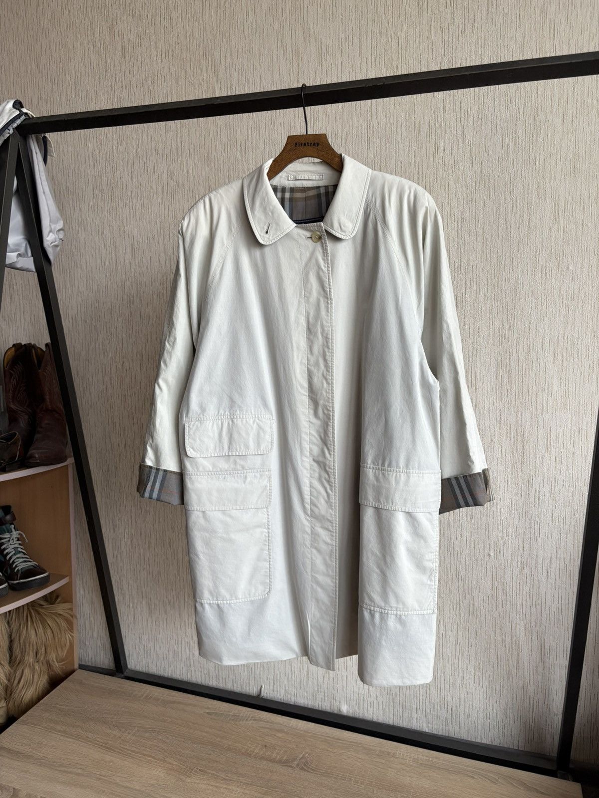 Burberry × Vintage Vintage Burberry Nova Check Trench Coat RainCoat 80s Size US L / EU 52-54 / 3 - 3 Thumbnail