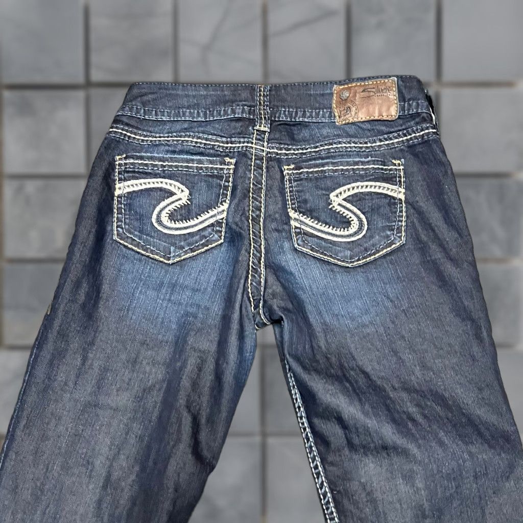 Silver Jeans Co. Silver Jeans Womens 28 x32 Suki Bootcut Western Contrast Stitch Blue Denim Womens Bootscut? Size 28" / US 6 / IT 42 - 1 Thumbnail