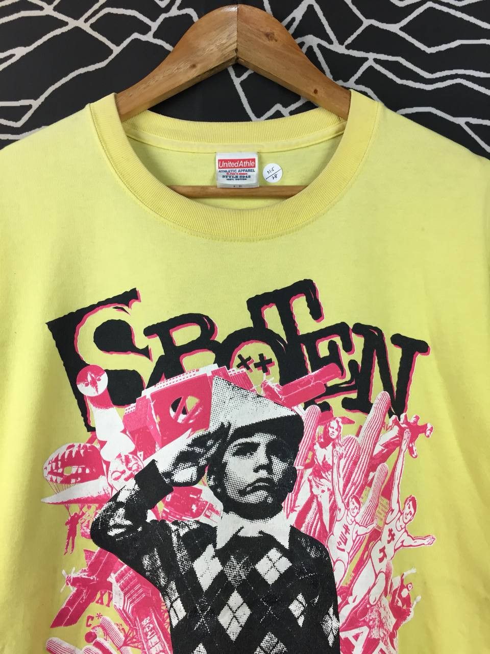 Band Tees Saboten Japanese Punk Rock Band Green Hole 2010 Tour Tee Size US L / EU 52-54 / 3 - 3 Thumbnail