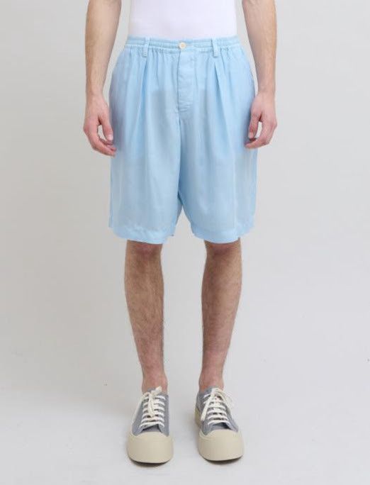 o1w1db11025 Barmuda shorts in Blue