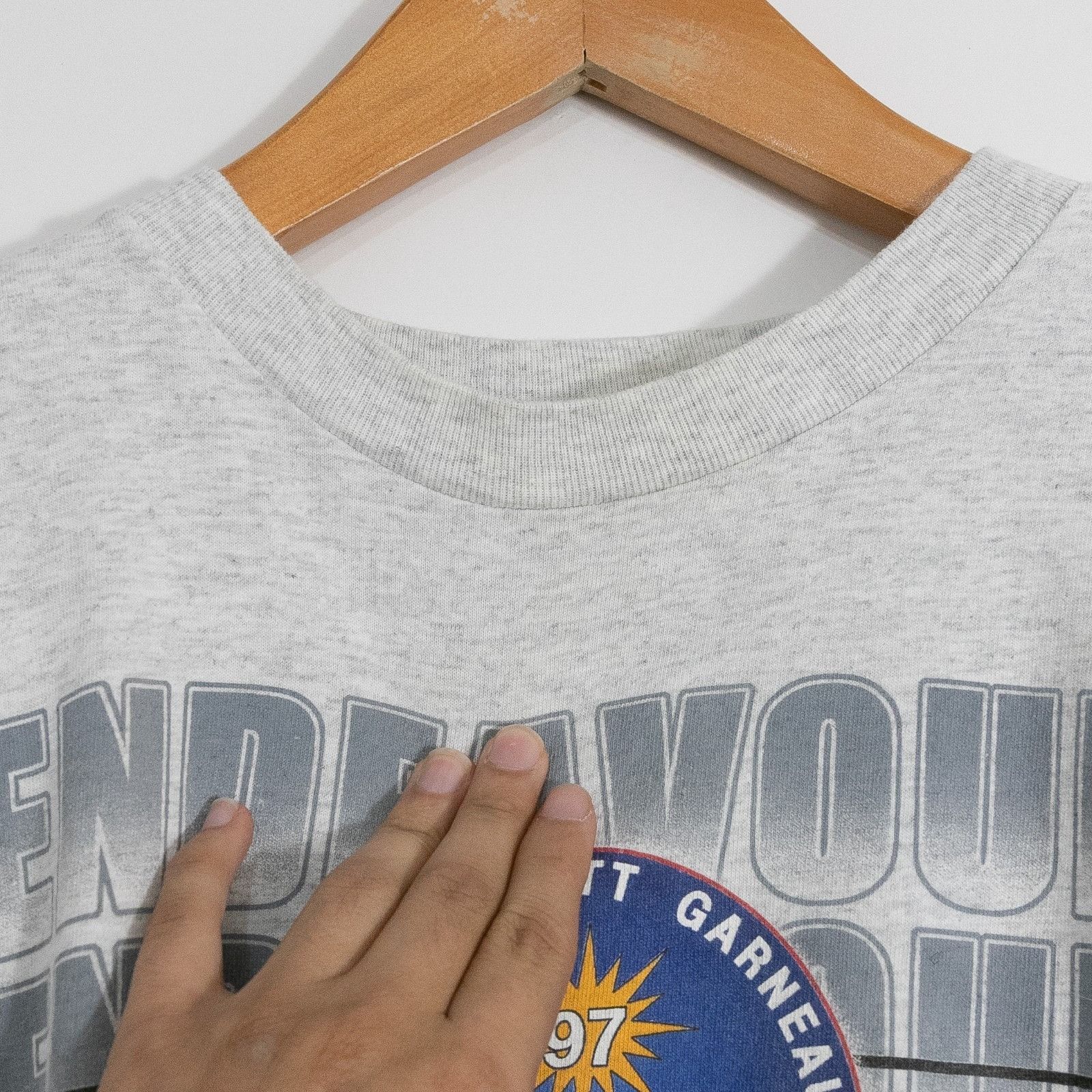 Vintage Vintage 90s STS 97 Kennedy Space Center T Shirt Mens XL Size US XL / EU 56 / 4 - 7 Thumbnail