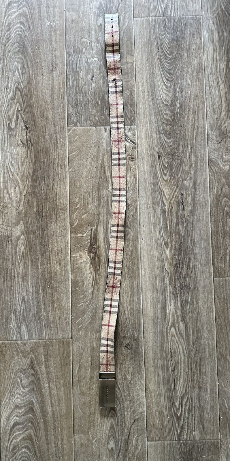 Burberry Burberry belt size 32 (might work 30-32-92) Size 32 - 4 Thumbnail