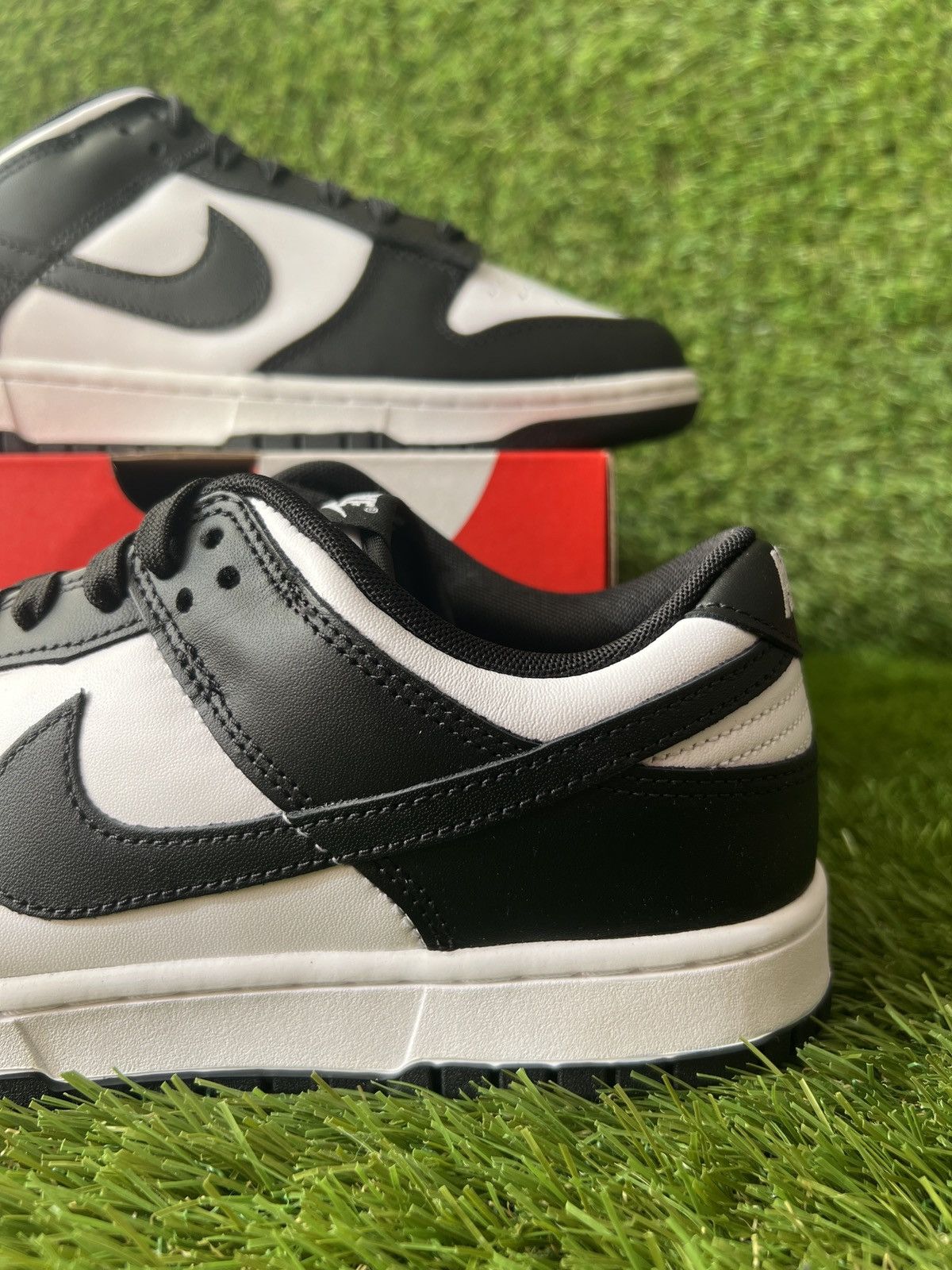 Nike Nike Dunk Low Panda Black White Size 10 BRAND NEW Size US 10 / EU 43 - 2 Thumbnail