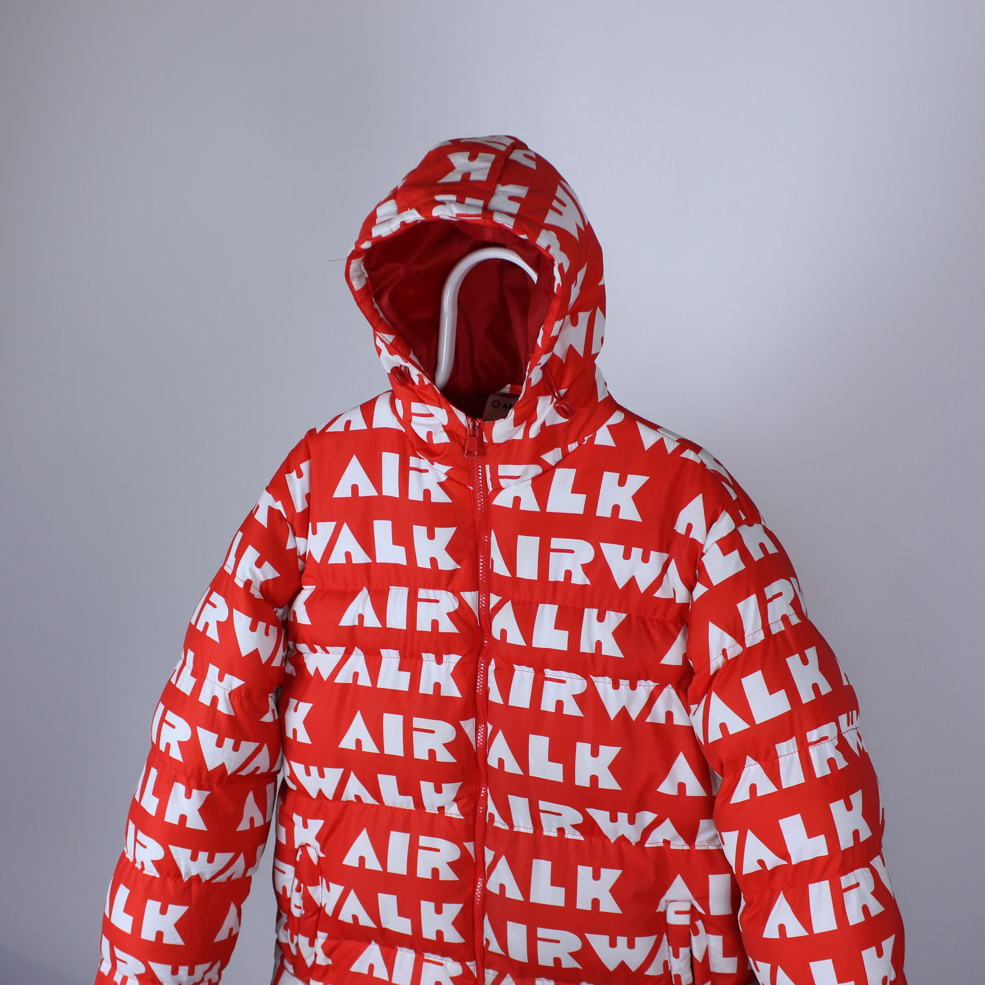 Airwalk Airwalk jacket heavy red multi logo L XL Size US XL / EU 56 / 4 - 1 Thumbnail