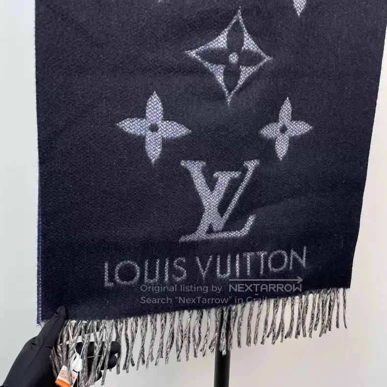 Louis Vuitton Louis Vuitton Blue and black full-print cashmere double-si Size ONE SIZE - 3 Thumbnail