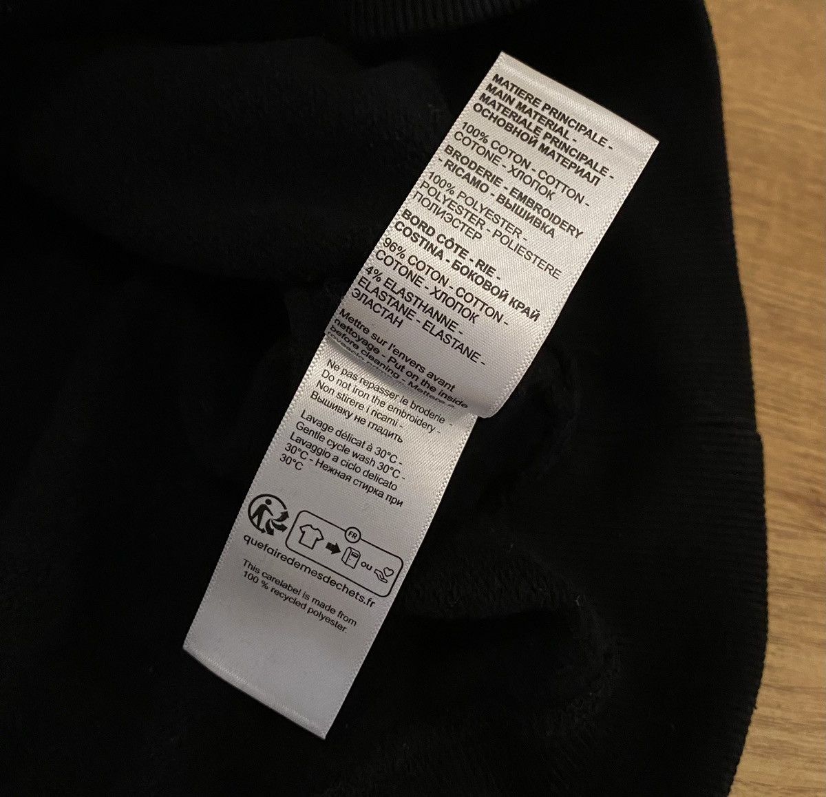 Lanvin Lanvin Paris Embroidered Centre Logo Hoodie Black x Luxury Size US M / EU 48-50 / 2 - 6 Thumbnail