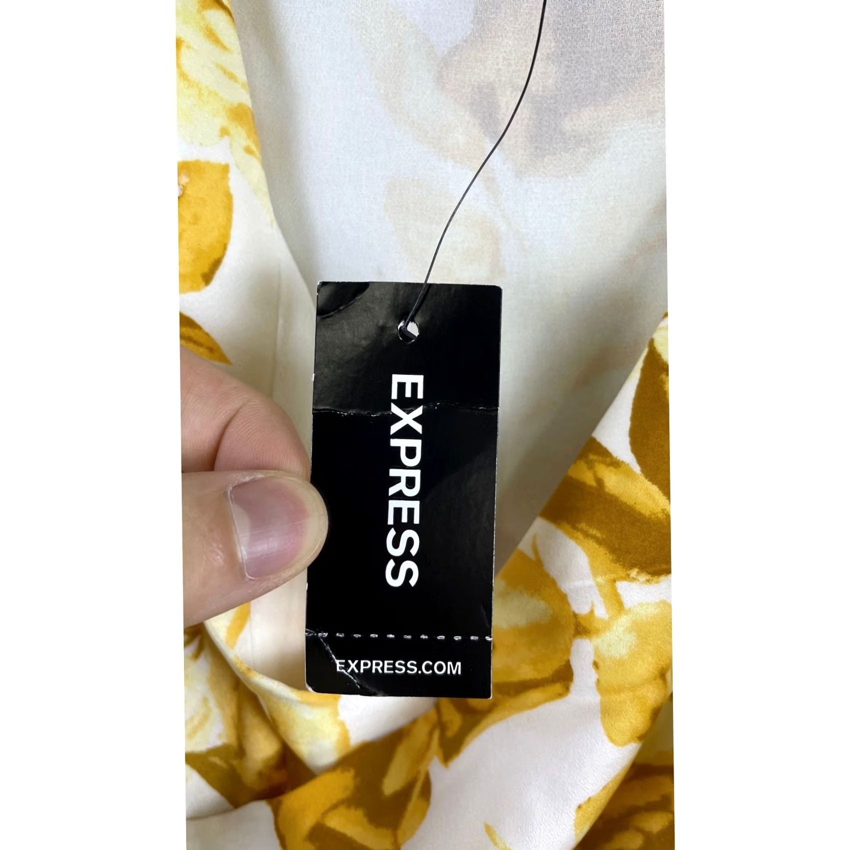 Express Express Floral Camisole Womens Small Yellow New Cowl Neck Asymmetrical Wrap Top Size S / US 4 / IT 40 - 7 Thumbnail