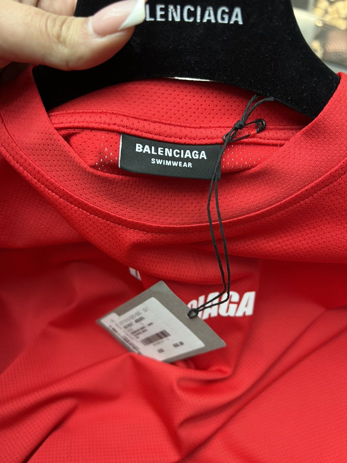 Balenciaga Balenciaga Red Jersey Size US S / EU 44-46 / 1 - 9 Thumbnail