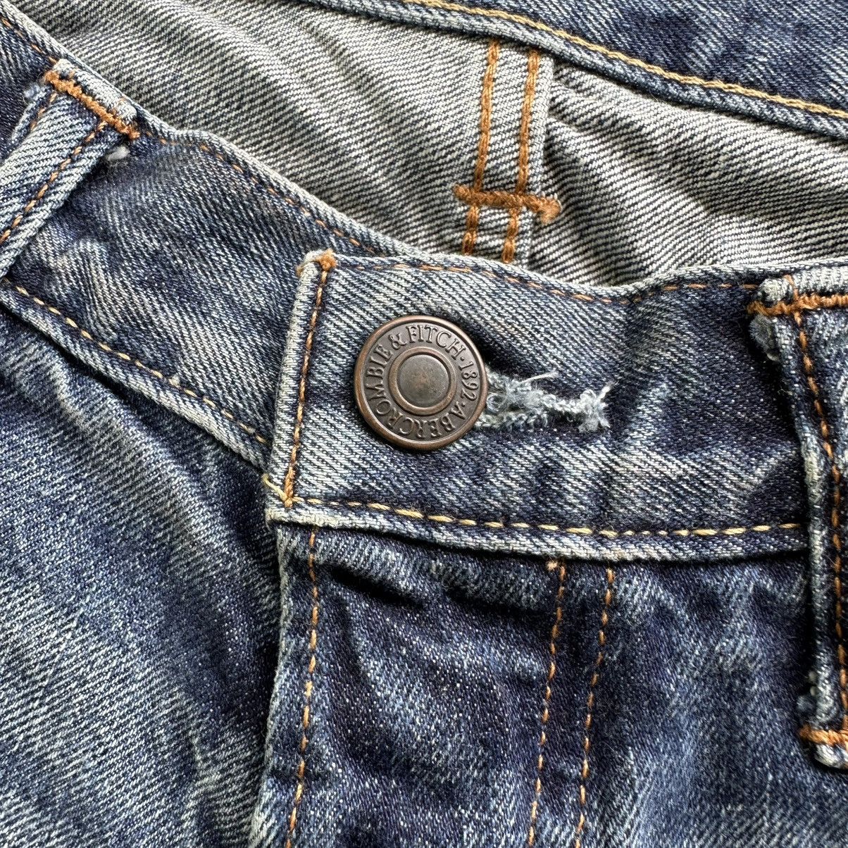 Japanese Brand Vintage Abercrombie & Fitch Distress Faded Denim Jean Pant Size US 31 - 4 Thumbnail