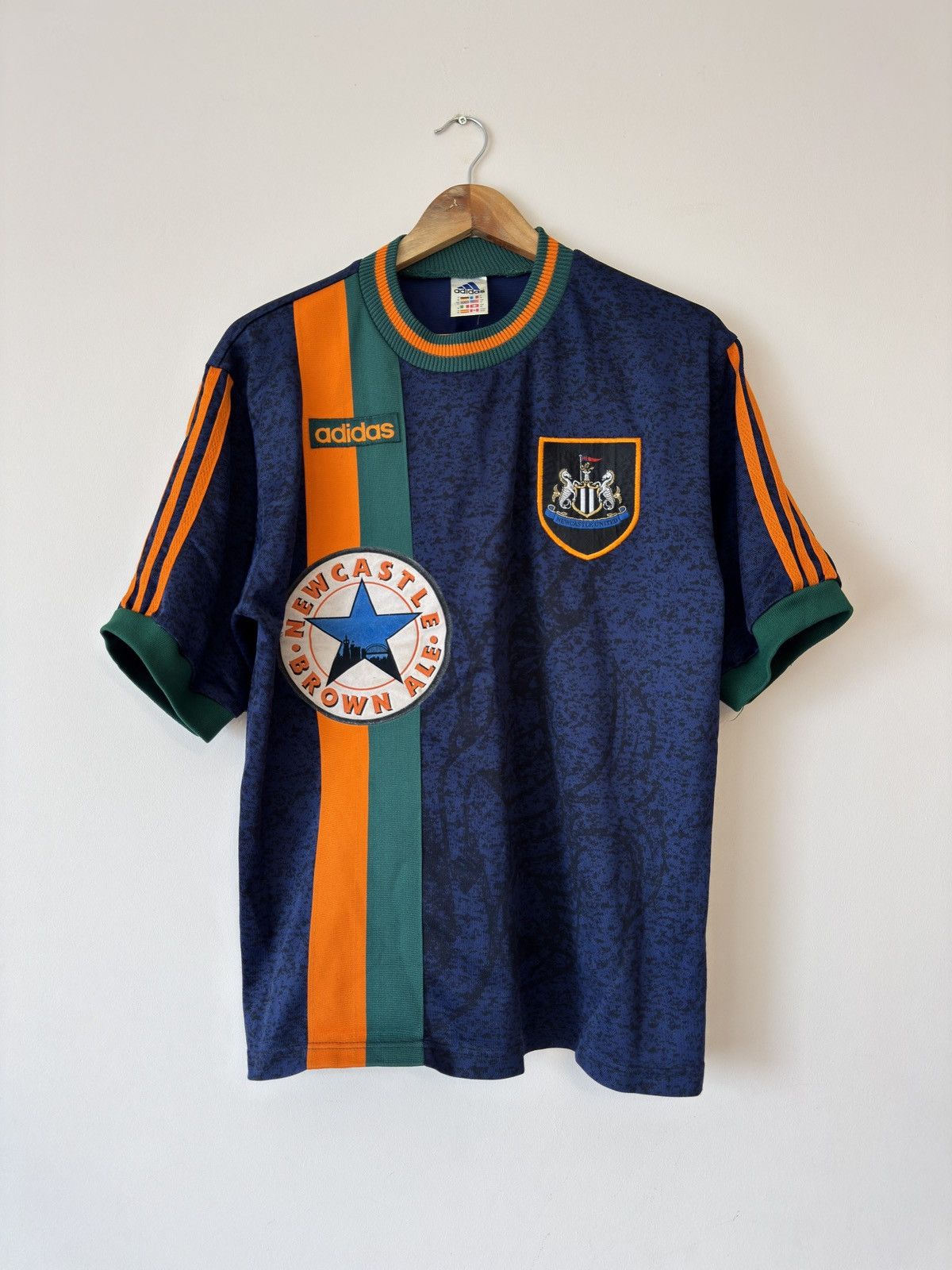 Adidas Vintage Newcastle United 1997-1998 Away Soccer Jersey Shirt Size US M / EU 48-50 / 2 - 1 Thumbnail