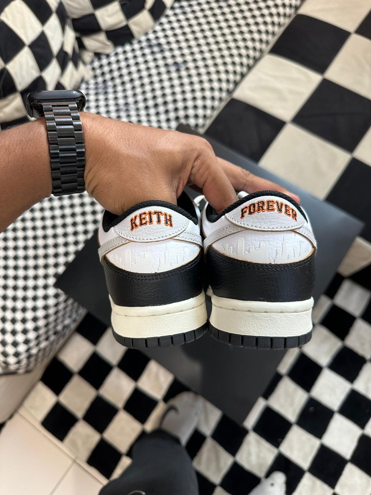 Huf × Nike NIKE SB DUNK LOW X HUF SAN FRANCISCO SIZE 6.5 Size US 6.5 / EU 39-40 - 3 Thumbnail