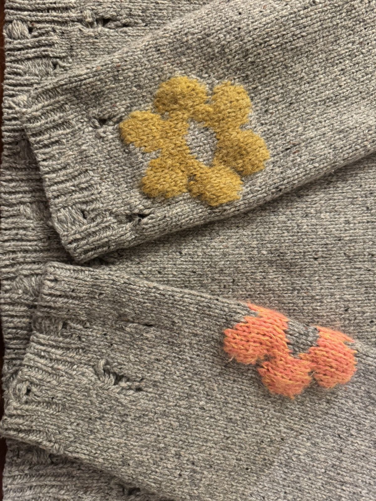 Acne Studios ACNE STUDIOS Wool Flower Grey Jumper Sweater Size US L / EU 52-54 / 3 - 4 Thumbnail