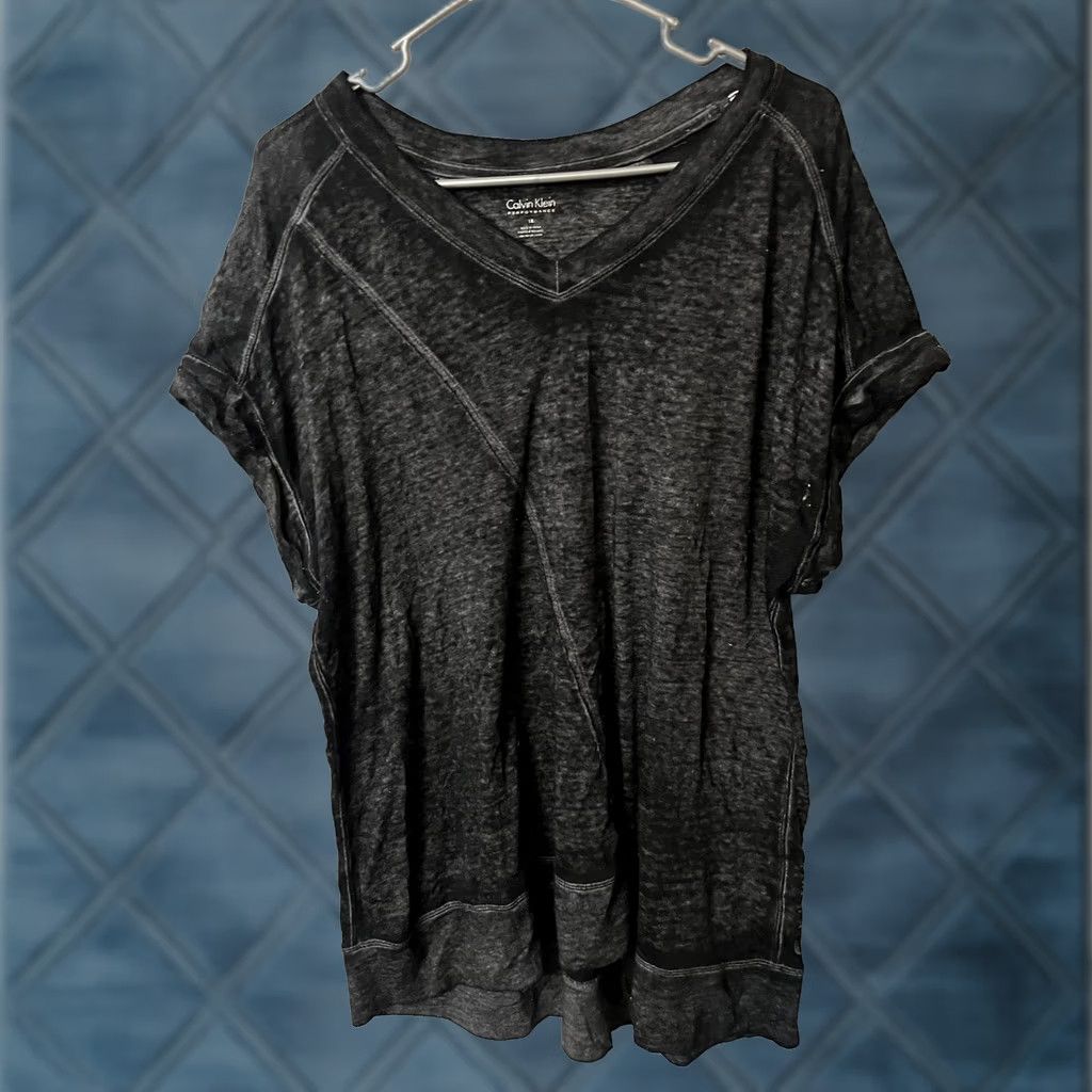 Calvin Klein CALVIN KLEIN Performance Black French Terry Tee Size 1X Womens Tee 1X Black Calvin Klein Shirt Adult Womens Size XL / US 12-14 / IT 48-50 - 1 Thumbnail