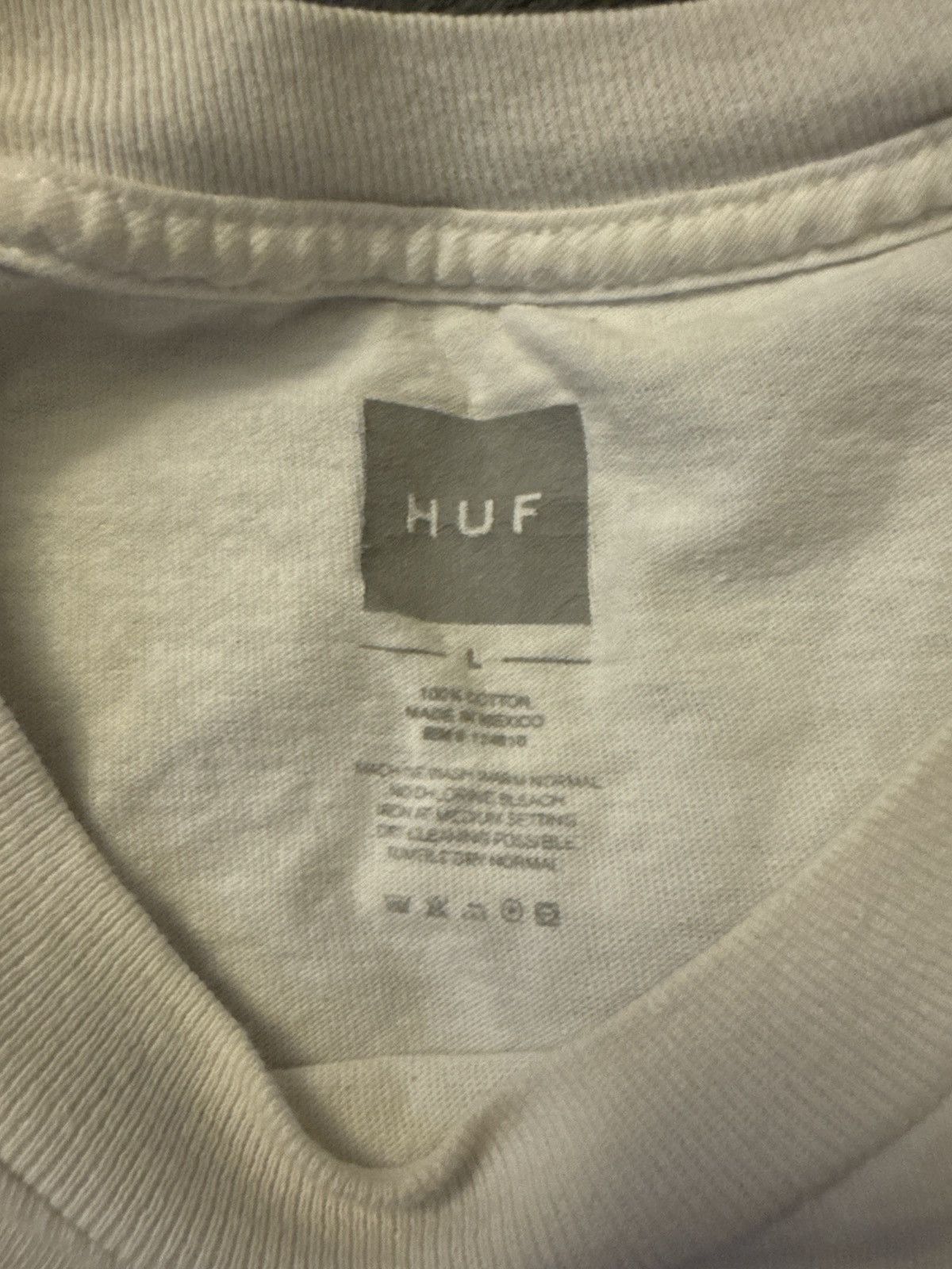 Huf Huf Girl skateboards long sleeve Size US L / EU 52-54 / 3 - 3 Thumbnail