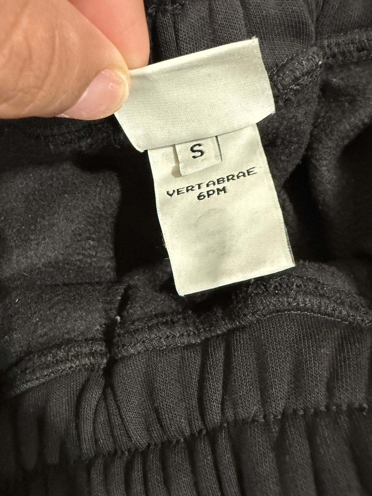 Vertabrae Vertebrae 6PM Black Shorts Size US 30 / EU 46 - 5 Thumbnail