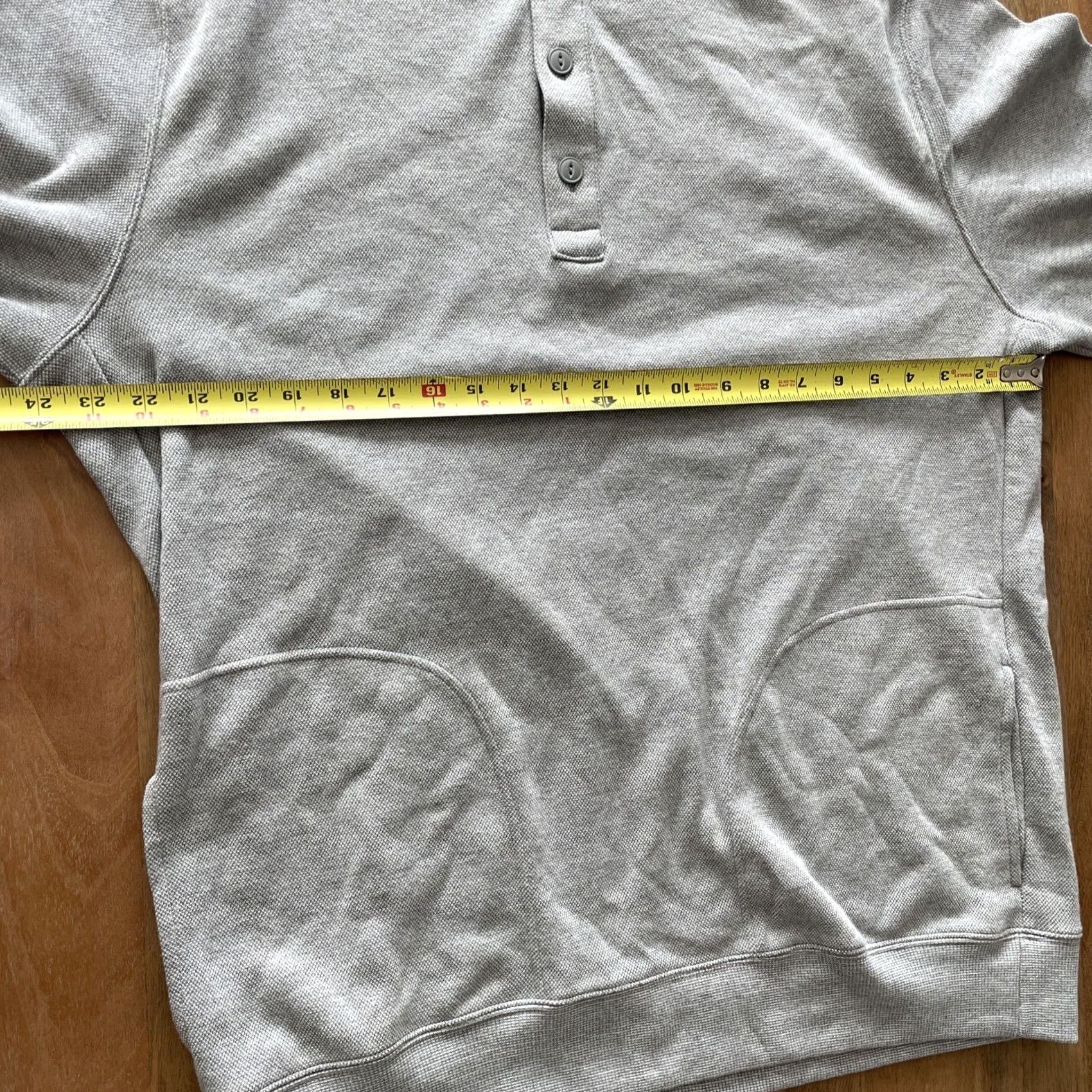 Old Navy Old Navy Mens XL Gray Flex Henley Long Sleeve Shirt Waffle Knit Outdoor Stretch Shirt Size US XL / EU 56 / 4 - 6 Thumbnail