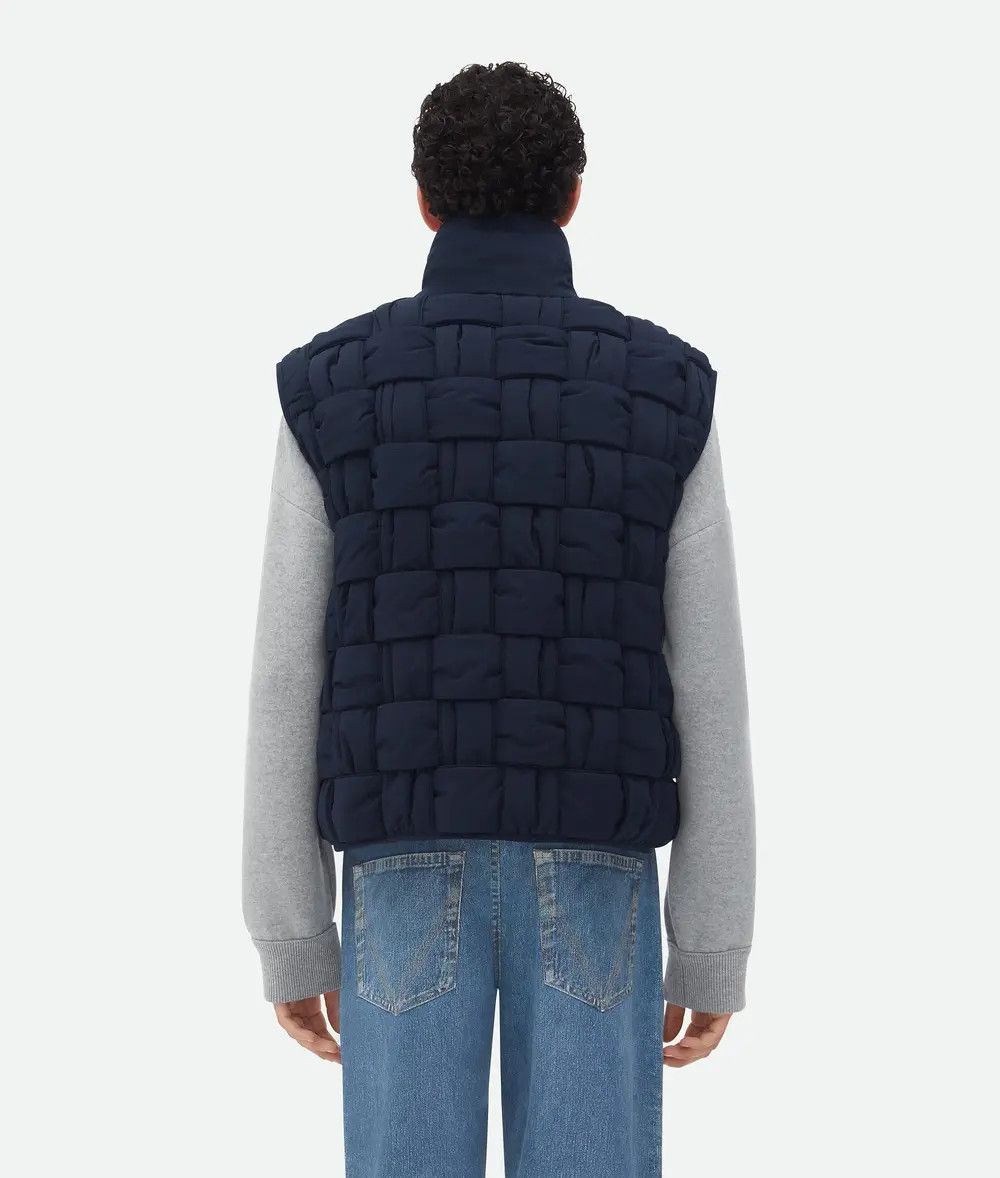 Bottega Veneta o1n1vont1225 Tech Nylon Intrecciato Gilet in Navy Size US XS / EU 42 / 0 - 3 Thumbnail