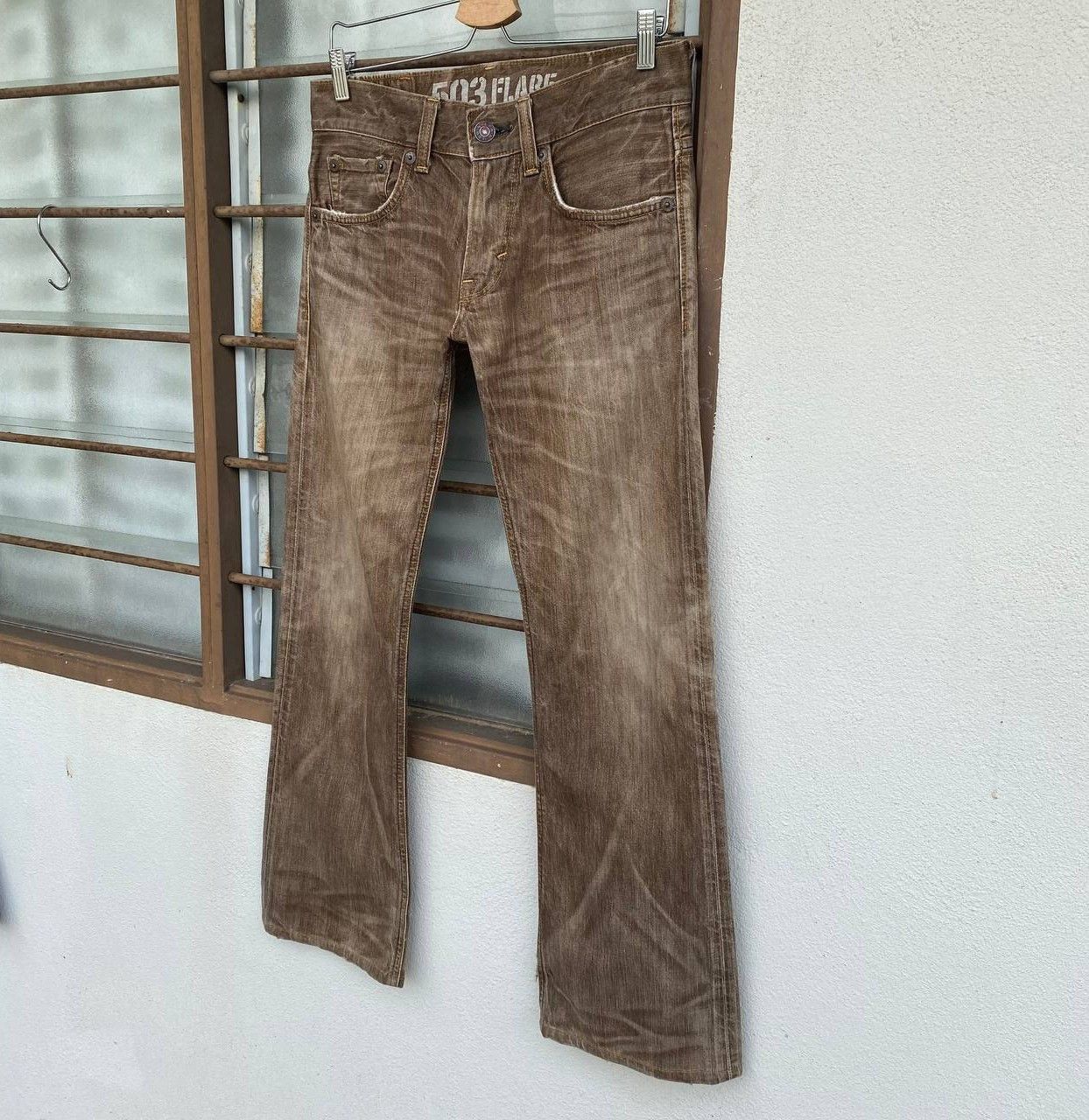 Edwin × Vintage FLARED VINTAGE EDWIN BLUETRIP JAPAN BROWNCLAWMARK DISTRESSED Size US 28 / EU 44 - 11 Thumbnail