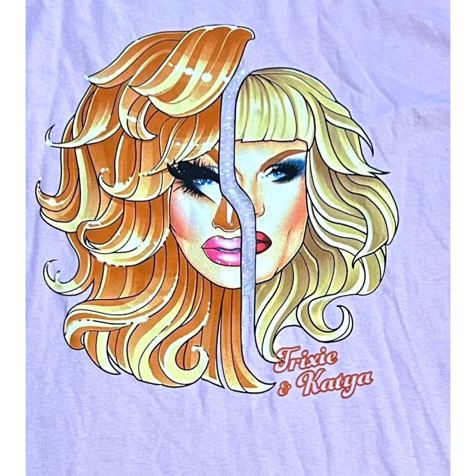 Vintage Trixie & Katya Pink Women’s T-Shirt NWT Sz Medium Short Sleeve Tee 2 Face Print 90s Size M / US 6-8 / IT 42-44 - 4 Thumbnail