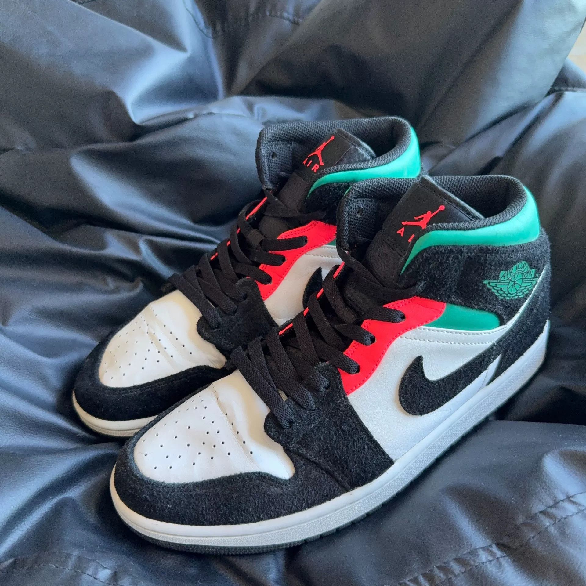 Nike Nike Lowtop Sneakers 44.5 Men Size US 11 / EU 44 - 1 Thumbnail