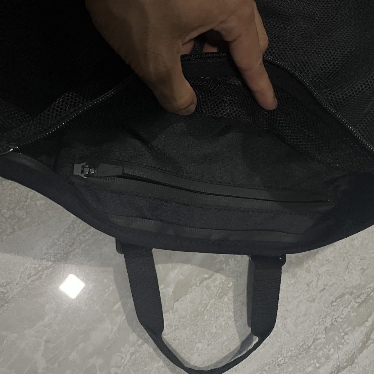 1017 ALYX 9SM × Nike Nike x MMW Matthew M.Williams Black 005 Slide Bag Size ONE SIZE - 9 Thumbnail