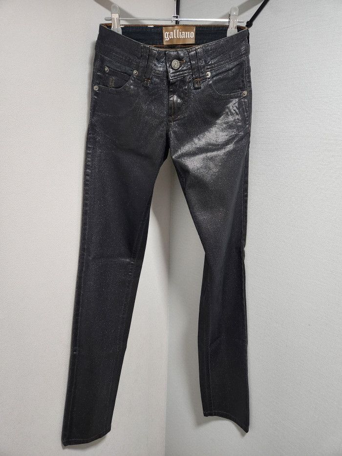 John Galliano john Galliano 펄샤이닝 코팅 데님 Size 25" / US 0 / IT 36 - 1 Thumbnail