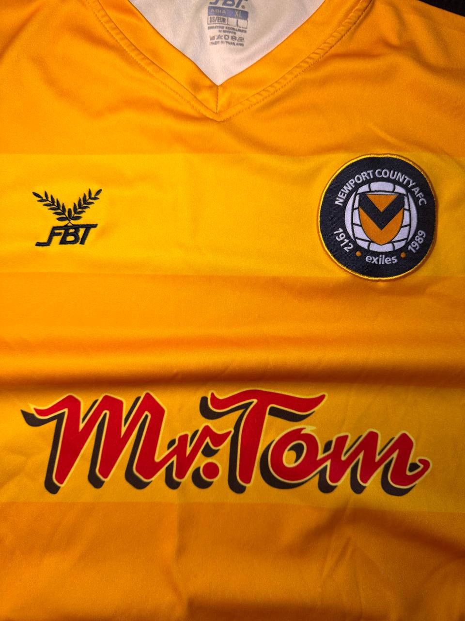 Chelsea Soccer FBT Newport County 2017-2018 soccer jersey tee Size US XL / EU 56 / 4 - 4 Thumbnail