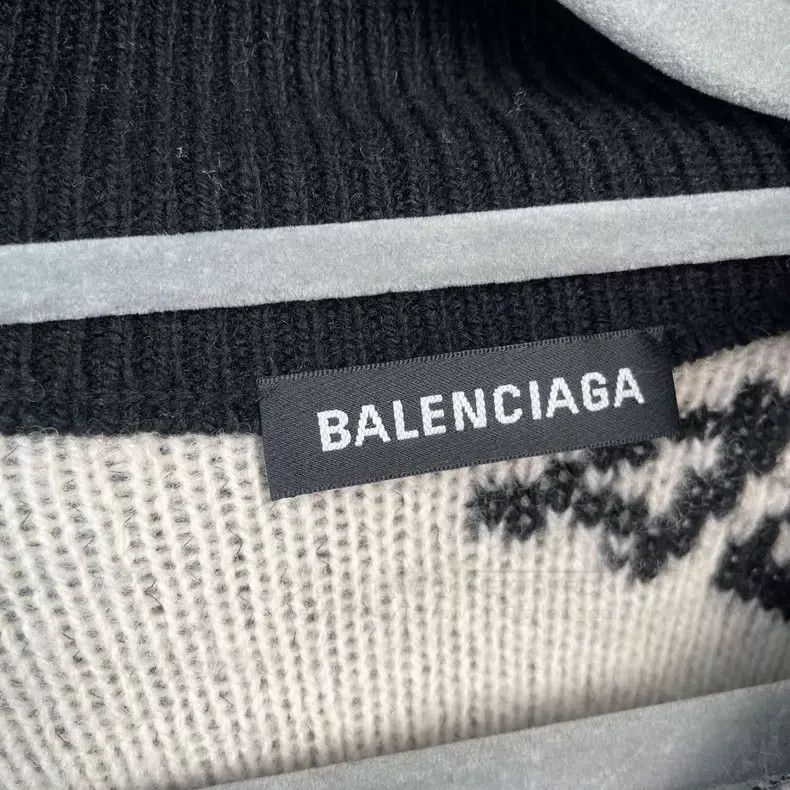 Balenciaga Balenciaga Printed Logo Half-Zip High-Neck Sweater Size US XS / EU 42 / 0 - 7 Thumbnail