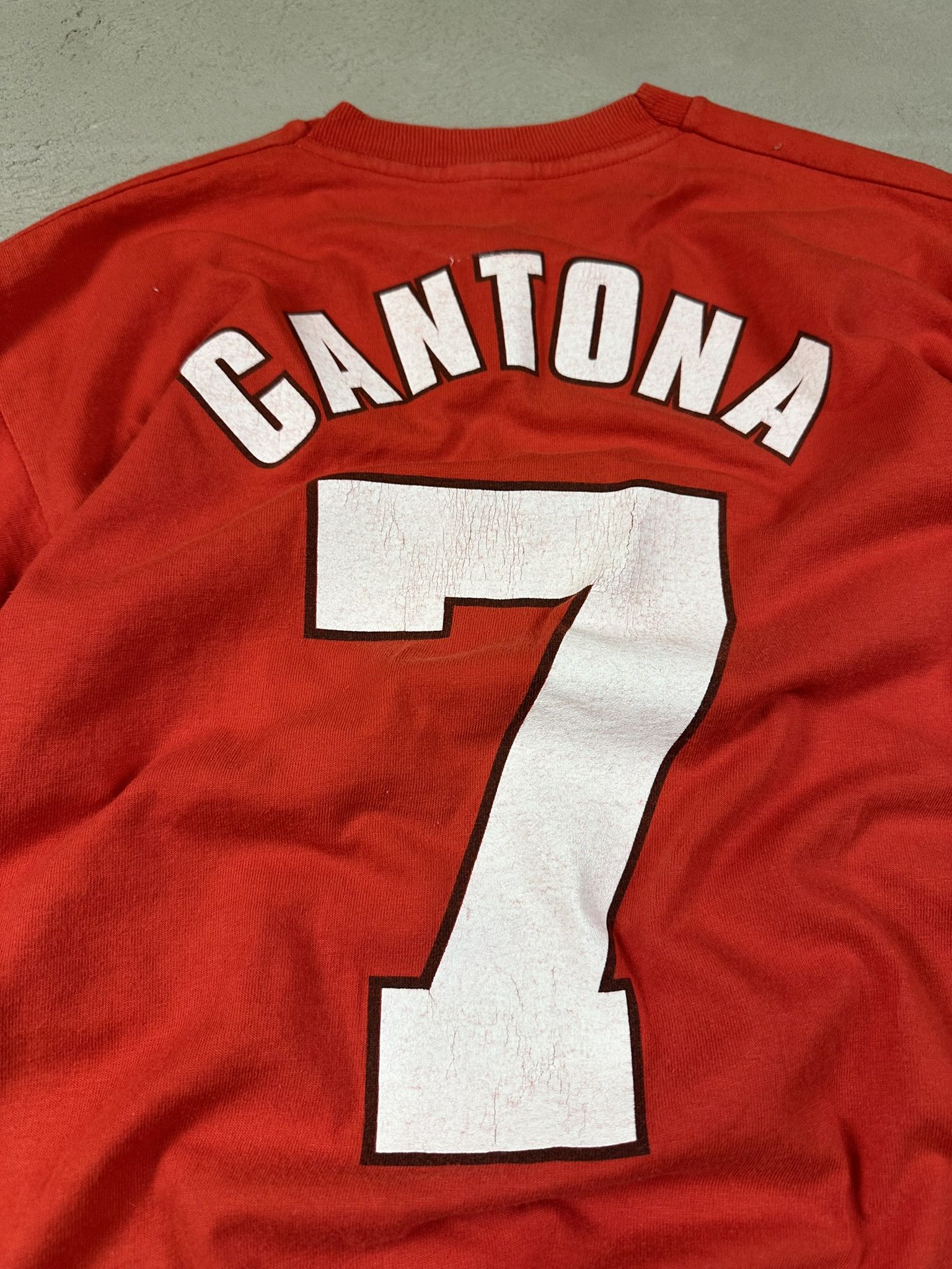 Vintage 90s Vintage Eric Cantona Manchester United Soccer T-shirt Size US L / EU 52-54 / 3 - 14 Thumbnail