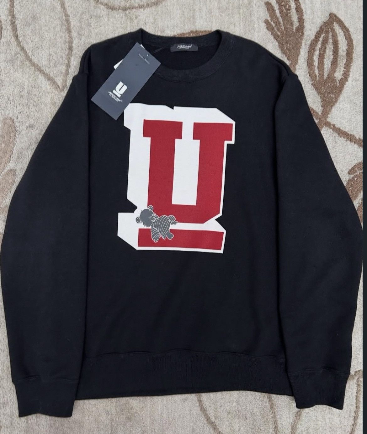 Undercover AW23 Undercover "Sweat U Sleeping Bear" Sweater Size US M / EU 48-50 / 2 - 1 Thumbnail