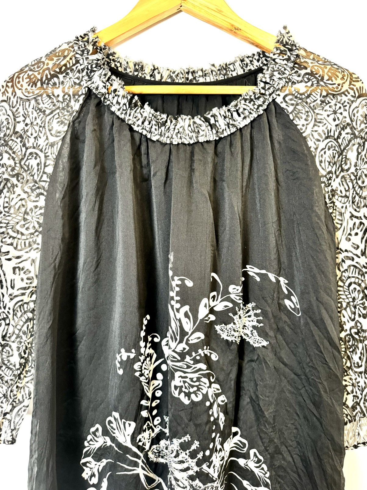 Other Black white ruffle sleeves bohemian blouse Size M / US 6-8 / IT 42-44 - 2 Thumbnail