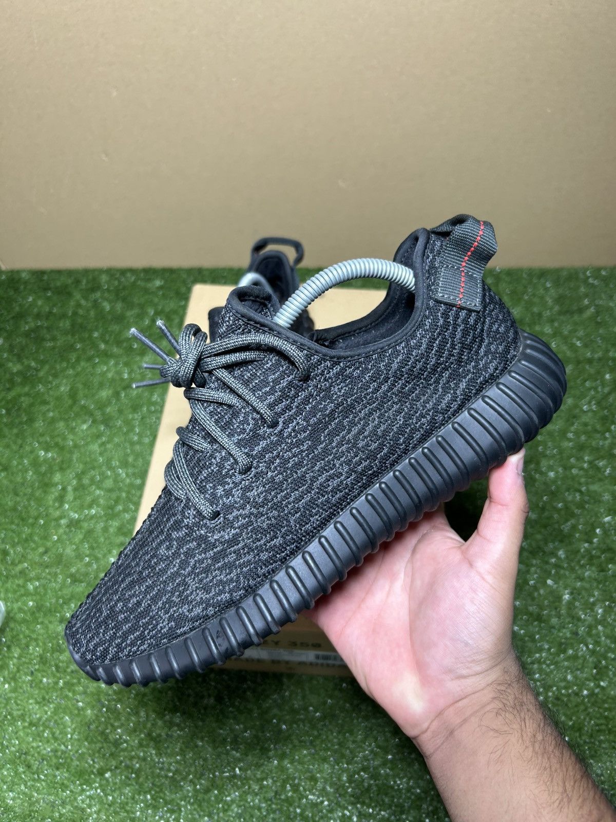 Yeezy Yeezy 350 Pirate Black Size US 9 / EU 42 - 2 Thumbnail
