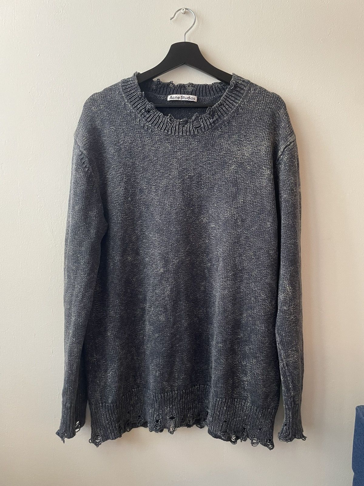 Acne Studios *RARE GRAIL* Acne Studios washed faded sweater distressed Size US L / EU 52-54 / 3 - 1 Thumbnail