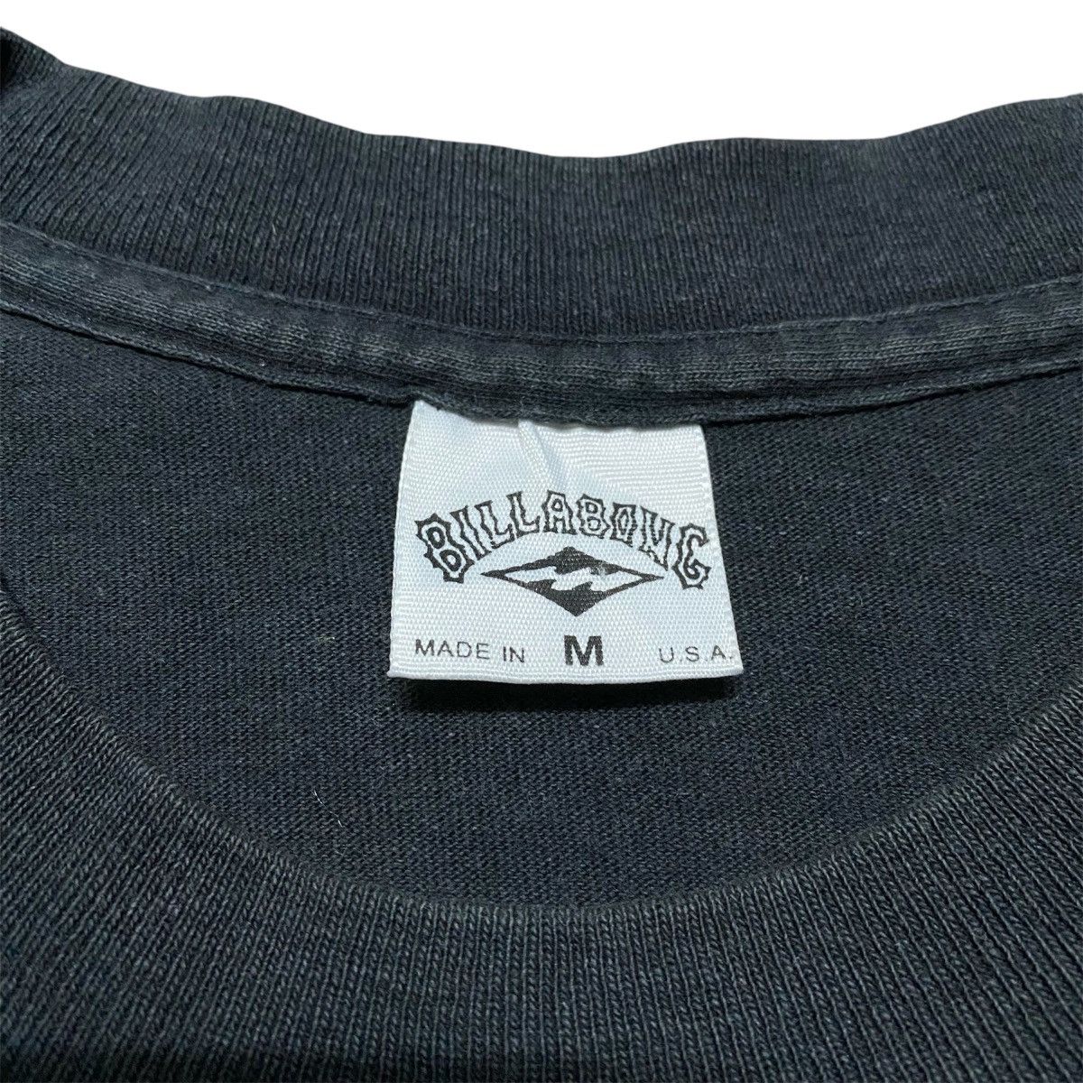 Billabong × Vintage Rare‼️🔥Vintage Surf Billabong Logo Glow In The Dark T-Shirt Size US M / EU 48-50 / 2 - 5 Thumbnail