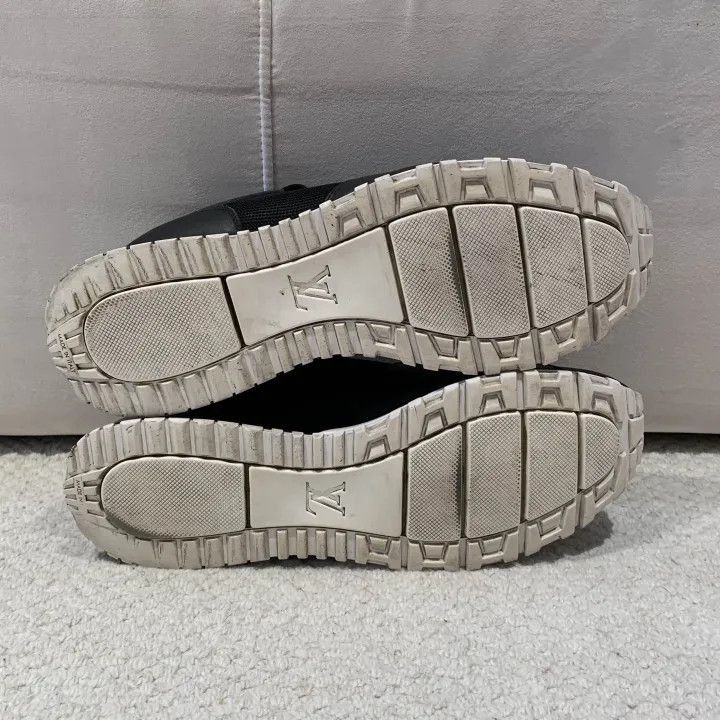 Other Louis Vuitton Run Away Black Leather Sneakers -2508 Size US 10.5 / EU 43-44 - 4 Thumbnail