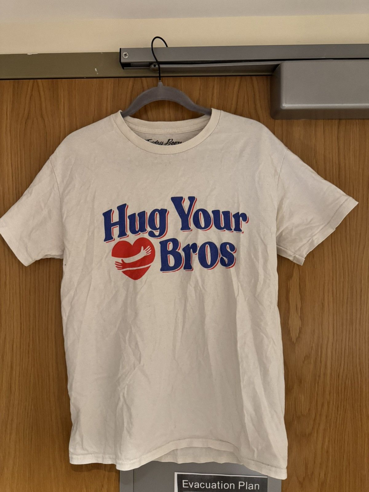 Vintage Vintage Hug Your Bros Shirt Size US M / EU 48-50 / 2 - 1 Thumbnail