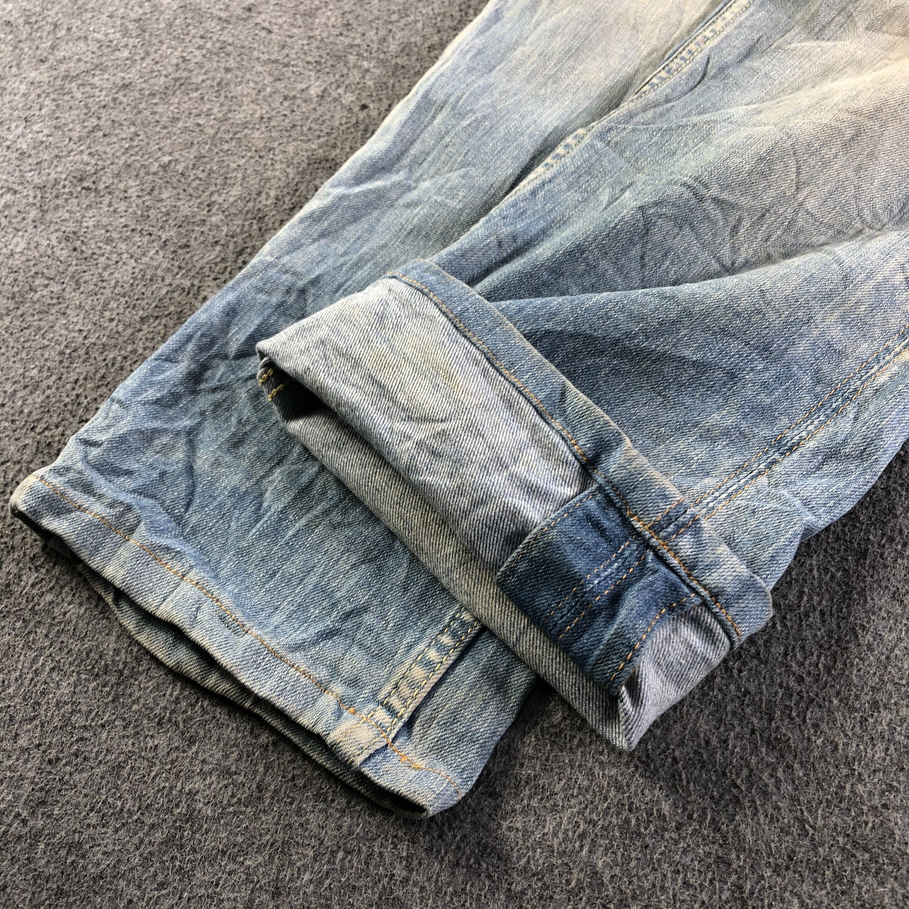 Levi's Vintage Light Wash Levis 511 Jeans-J3901 Size US 33 - 6 Thumbnail